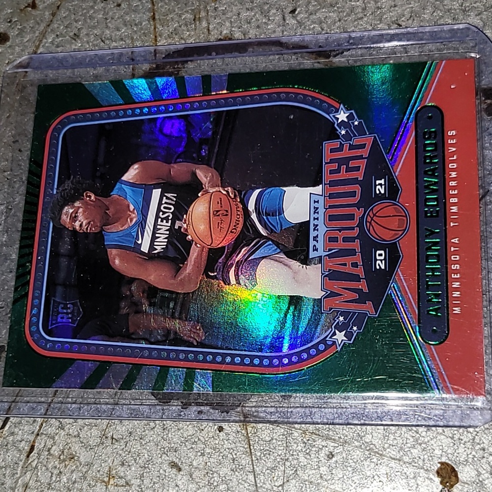 Rookie Card. Anthony Edwards. Panini Marquee. Green prizim. Mint